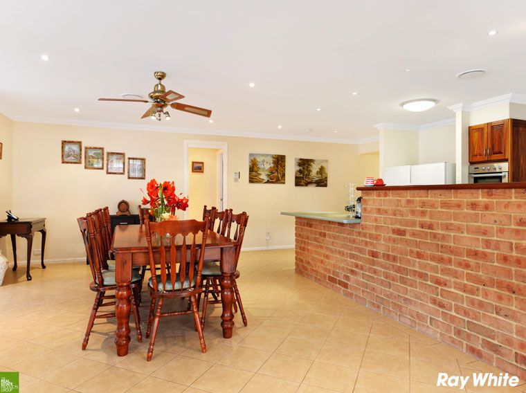 15 Featherwood Place, Albion Park Rail, NSW 2527