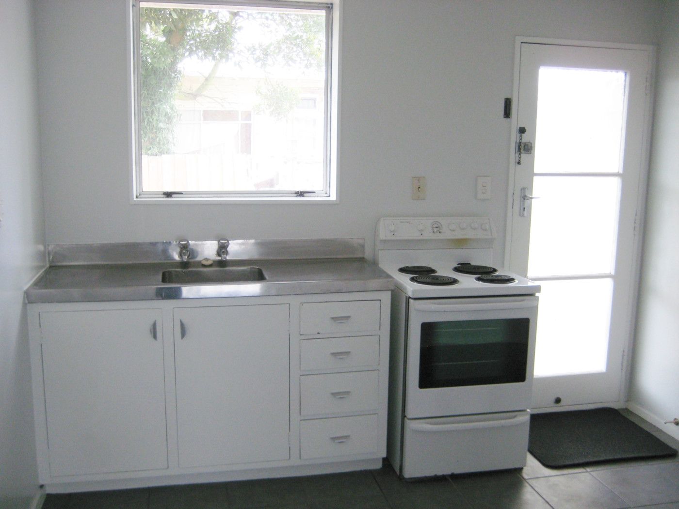 2/537 St Asaph Street, Phillipstown, Christchurch City