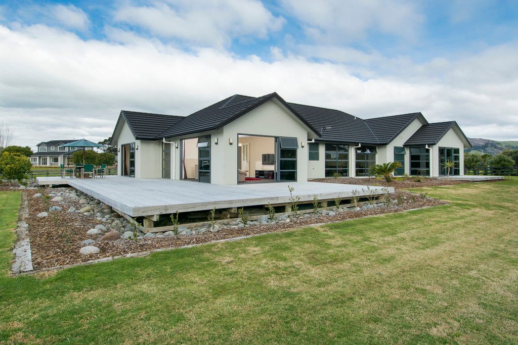 32 Royal Ascot Drive, Papamoa, Tauranga City