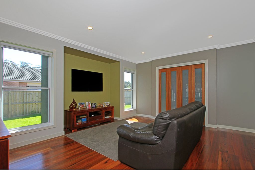 9 Suzanne Way, Broulee, NSW 2537