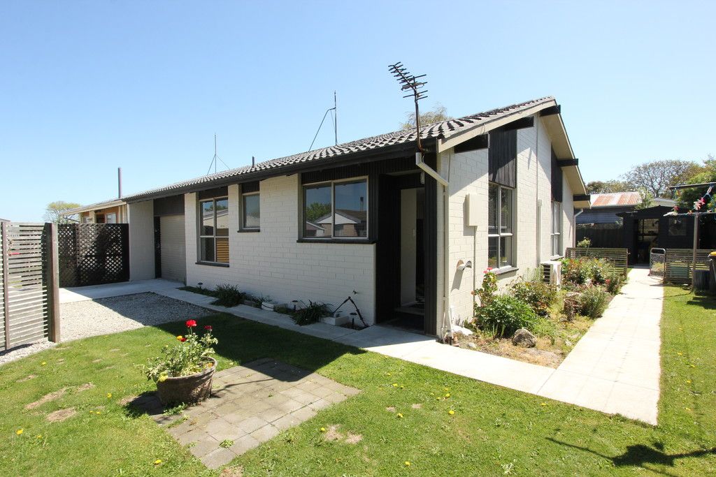 2/52a Brynley Street, Hornby, Christchurch City