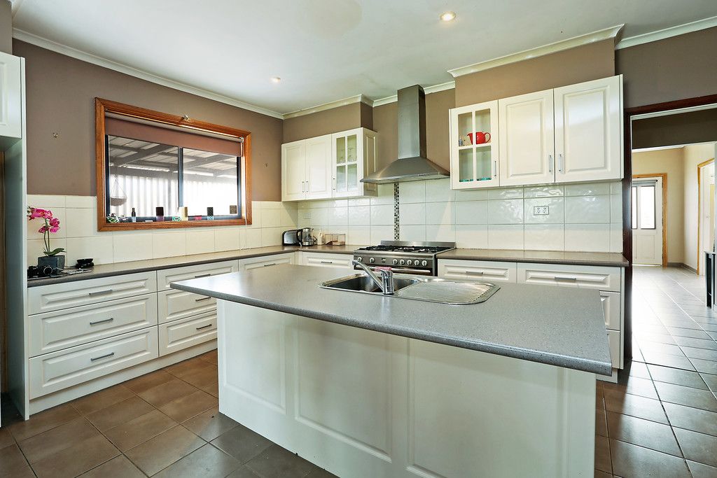 64 Dunloe Avenue, Norlane, VIC 3214