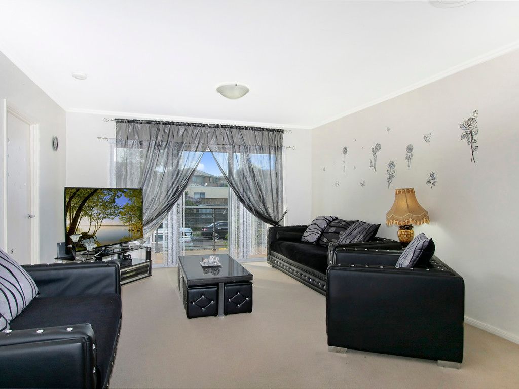 1/21 Cronin Place, Bonnyrigg, NSW 2177