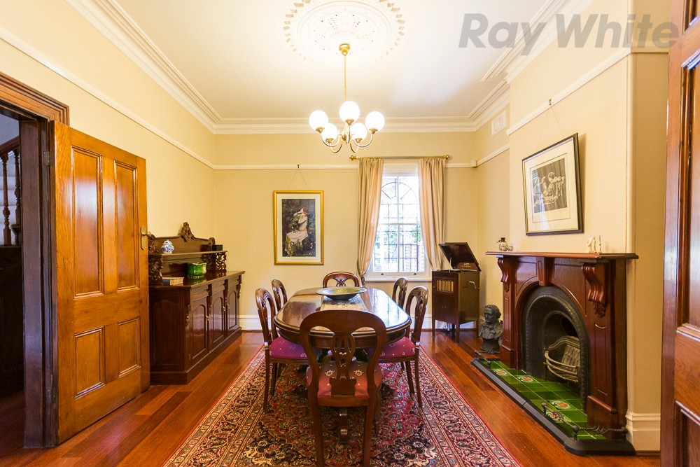 17 Joseph Street, Ashfield, NSW 2131