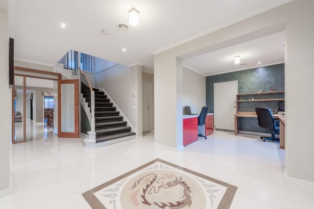 21 Scarlet Drive, Bundoora, VIC 3083