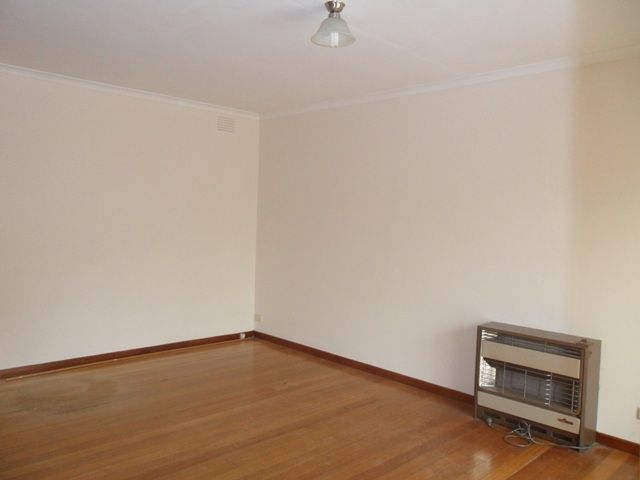 2/7 Stuart Street, Noble Park, VIC 3174