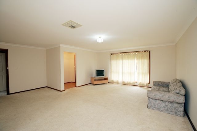 1/44 Fay Avenue, Wagga Wagga, NSW 2650