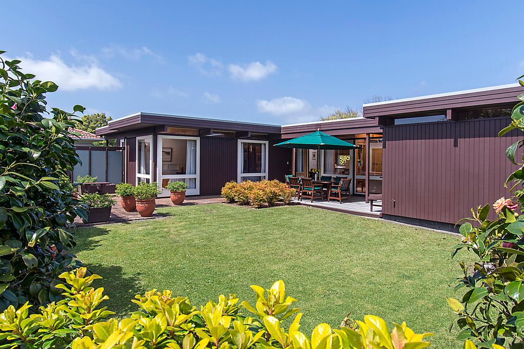 21 The Crest, Sunnyhills, Manukau City