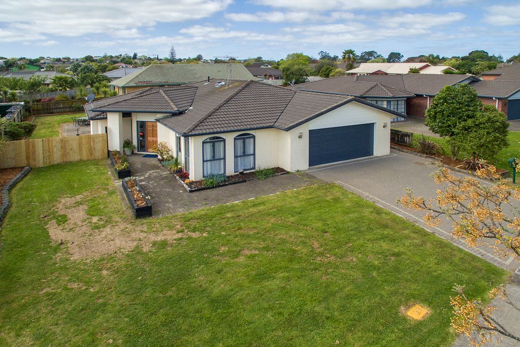 13 Trossach Place, Wattle Downs, Manukau City