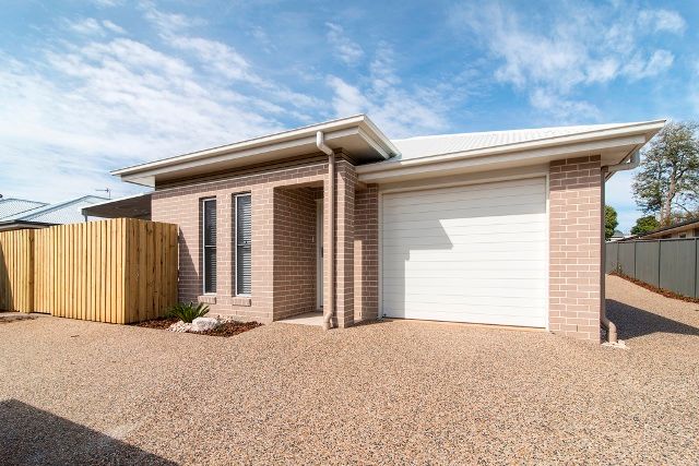 1/18 Swallow Court, NEWTOWN, QLD 4350
