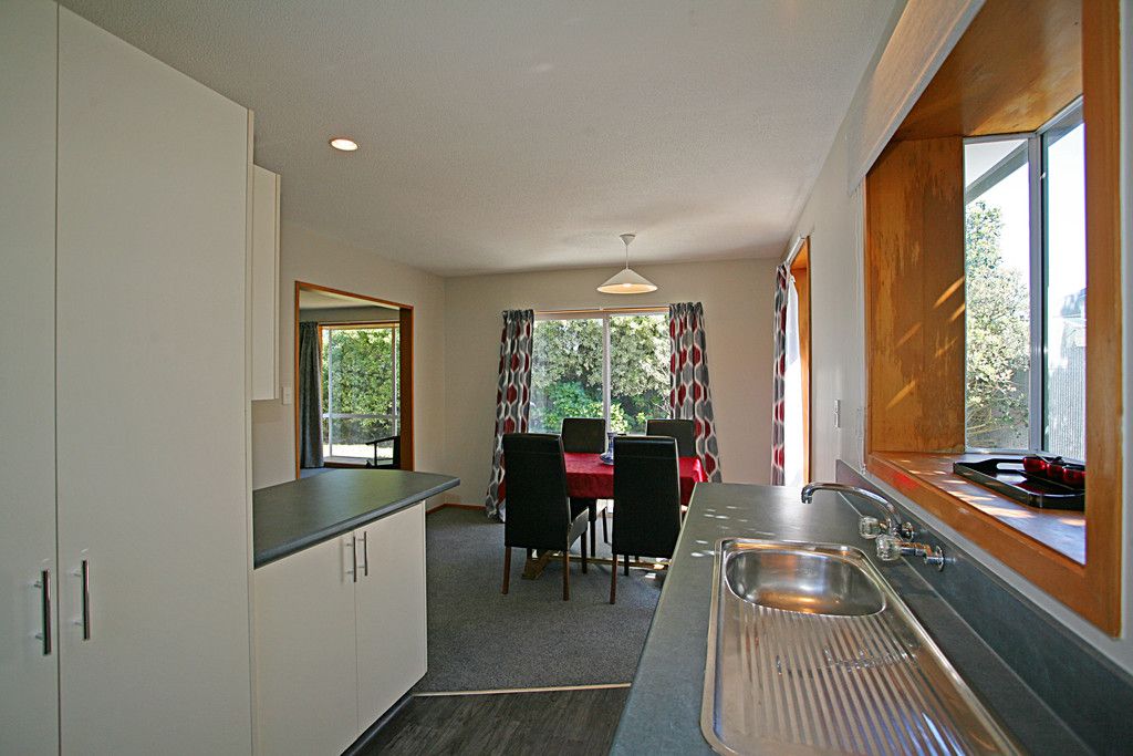 2/20 Downing Street, Hoon Hay, Christchurch City