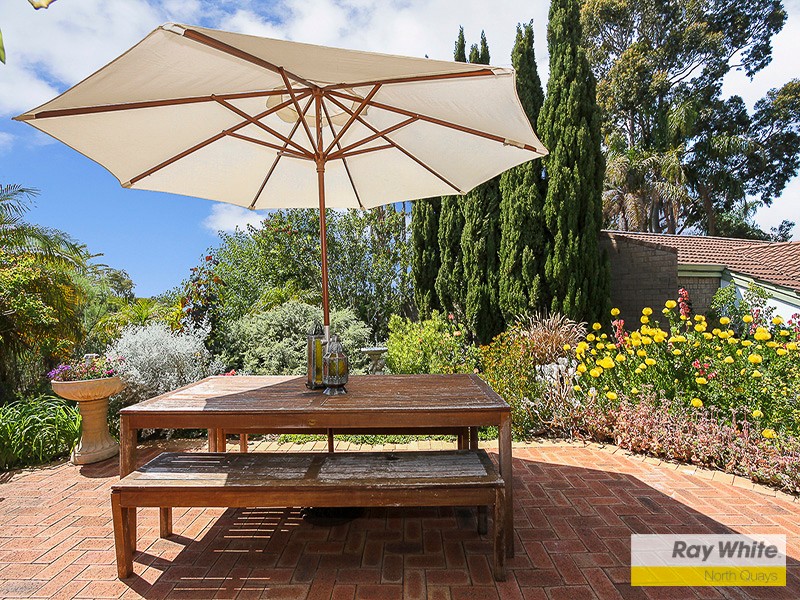 5 Dundee Court, Duncraig, WA 6023