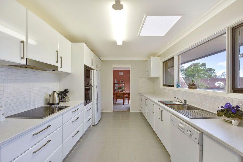 18 Hibbertia Place, Westleigh, NSW 2120