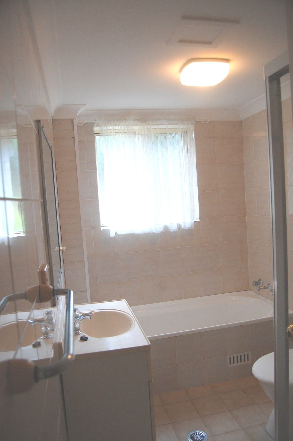 8/27-33 Jeffrey Street, Canterbury, NSW 2193