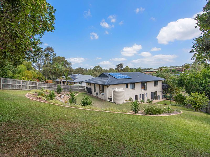 12 Bangalow Place, Albany Creek, QLD 4035