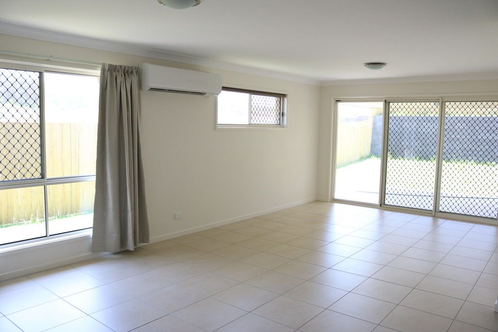 29 Greenview Avenue, South Ripley, QLD 4306