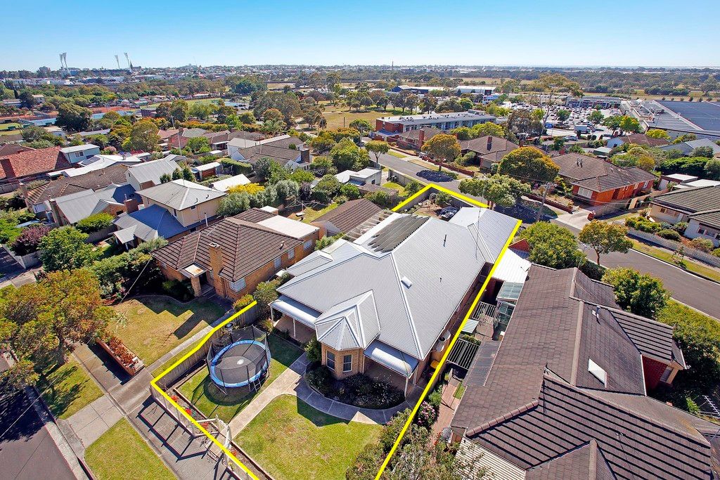 31 Kardinia Street, Belmont, VIC 3216