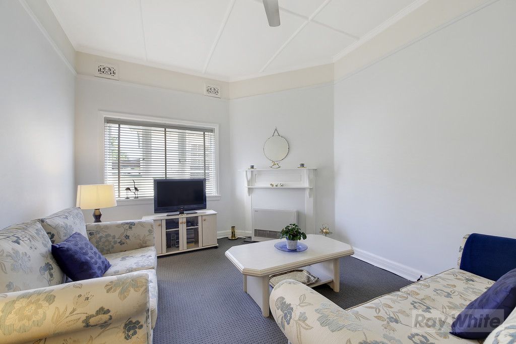 34 Sloane Street, Goulburn, NSW 2580