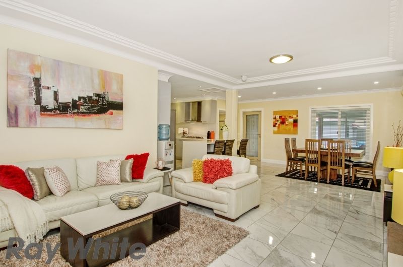 5 Moir Avenue, Northmead, NSW 2152