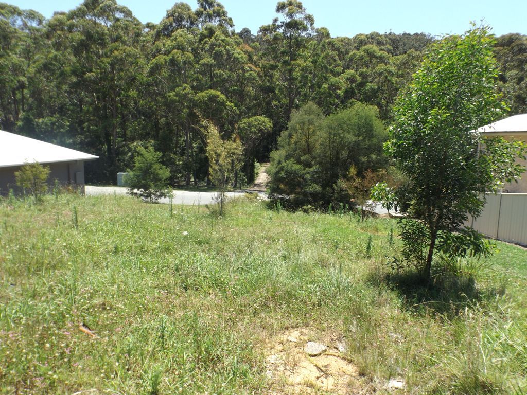 64 Sylvan Street, Malua Bay, NSW 2536