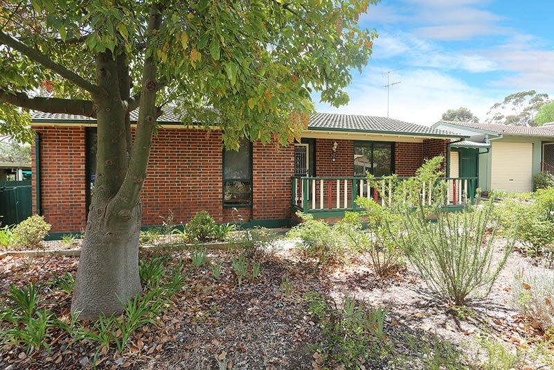 11 Cardnell Crescent, Elizabeth East, SA 5112