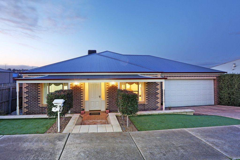 4 Katelyn Court, Waurn Ponds VIC 3216