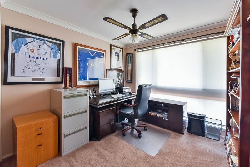 Eschol Park, NSW 2558