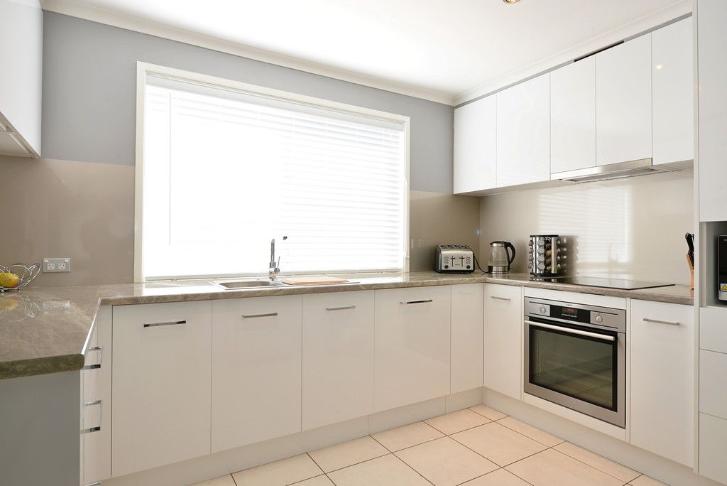 1/2 Windang Street, Albion Park Rail, NSW 2527