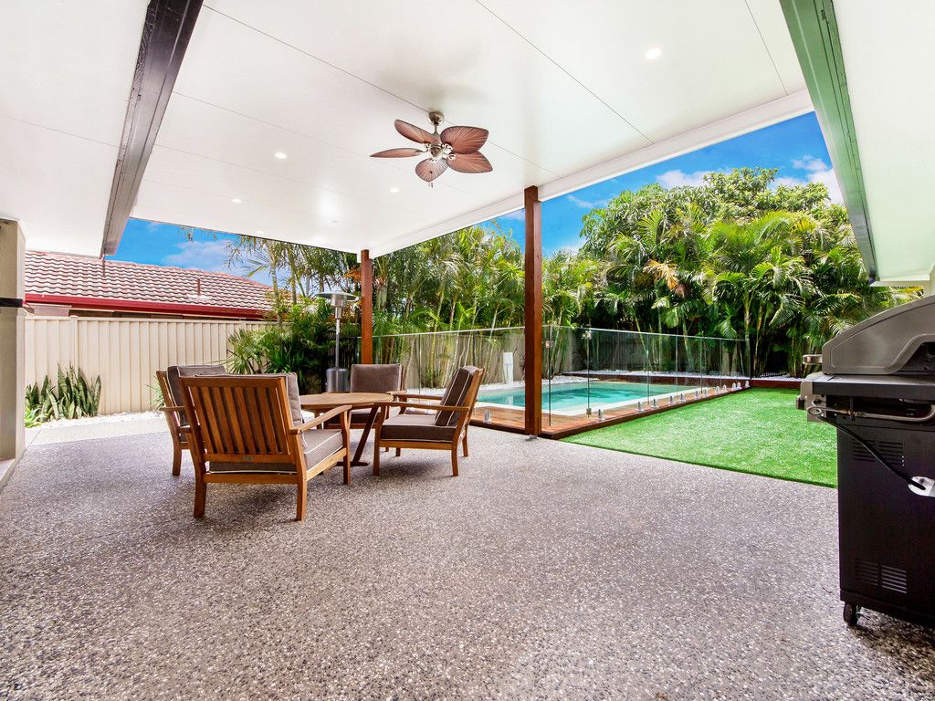 26 Treeview Drive, Burleigh Waters QLD 4220