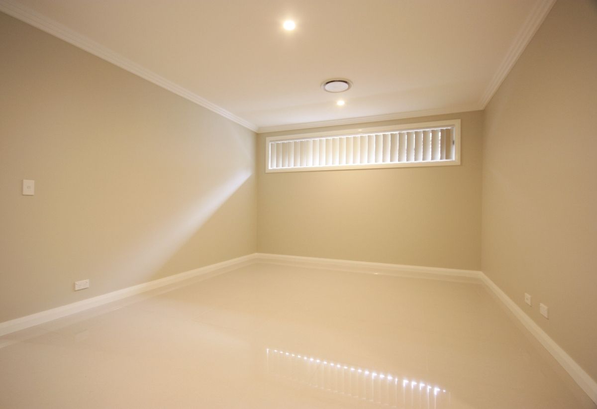 7 Richards Loop, Oran Park, NSW 2570