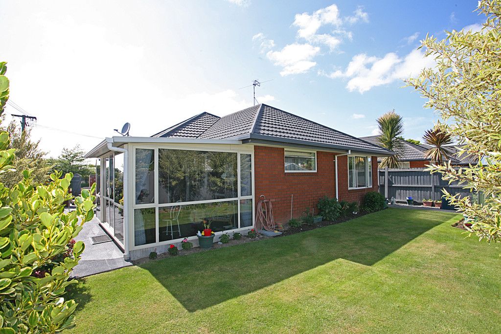 61 Tuckers Road, Redwood, Christchurch City