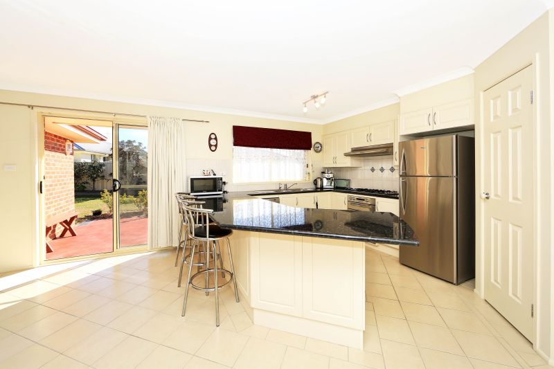 25 Jewel Street, Worrigee, NSW 2540