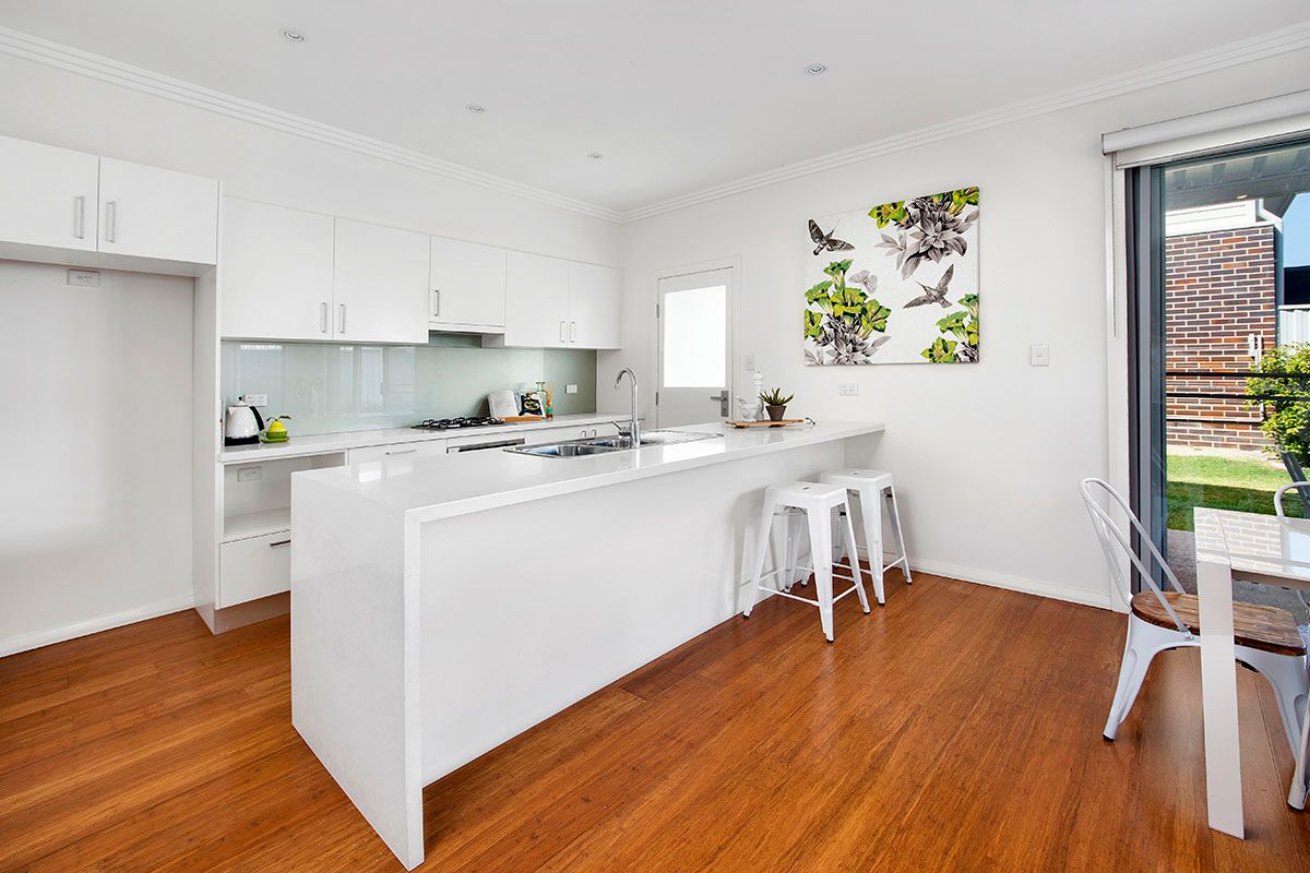 2/25 Victor Avenue, Panania, NSW 2213