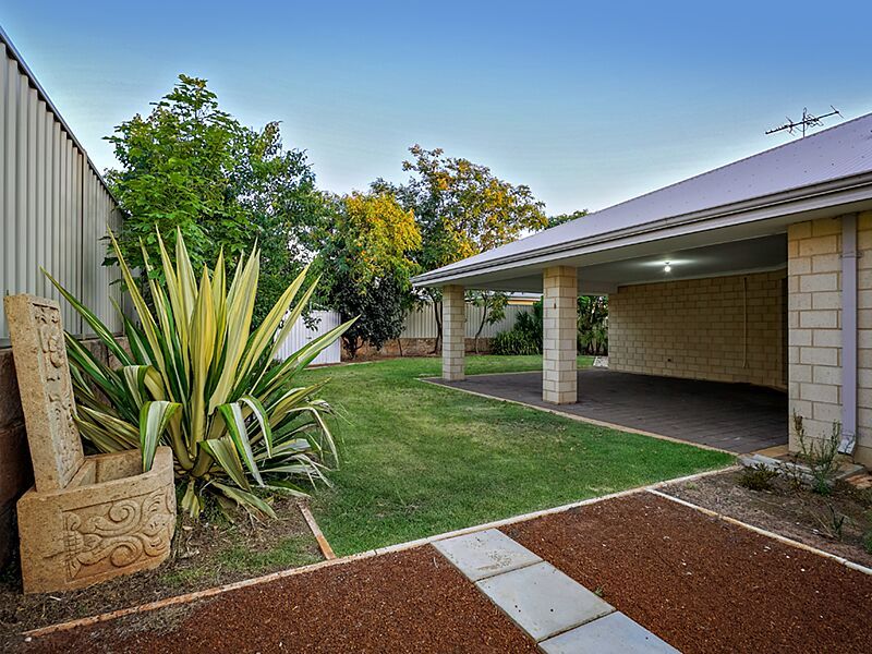 3 Windward Way, Drummond Cove, WA 6532