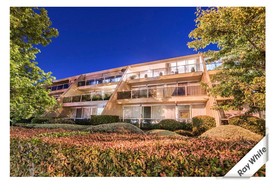 17B / 9 Chandler Street, Belconnen, ACT 2617