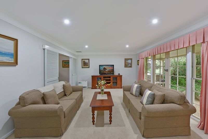 3 Hibbertia Place, WESTLEIGH, NSW 2120