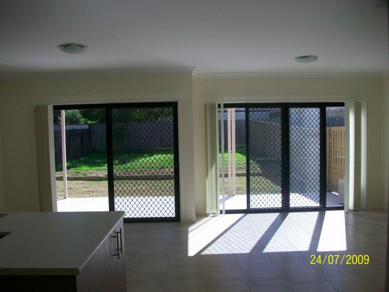 4b Leopard Street, Raceview, QLD 4305
