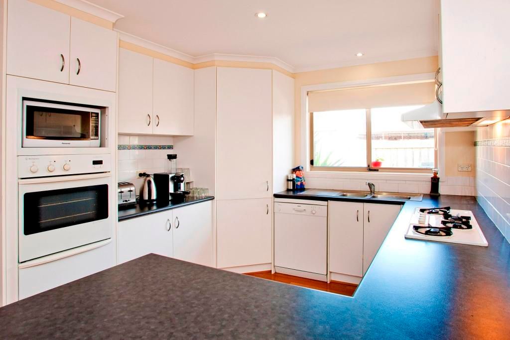 5 Marina Court, Lara, VIC 3212