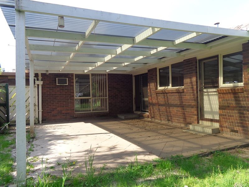 16 Airlie Court, ROWVILLE, VIC 3178