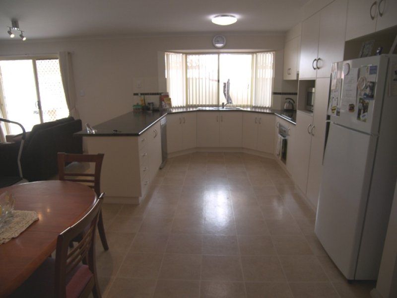 9 Navigator Parade, Smithfield, SA 5114