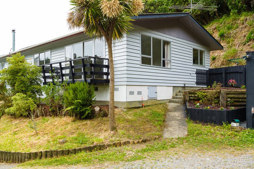 18B August Street, Stokes Valley, Lower Hutt City