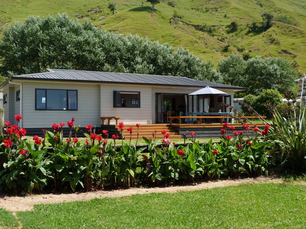 83 Beach Road, Tokomaru Bay, Gisborne District