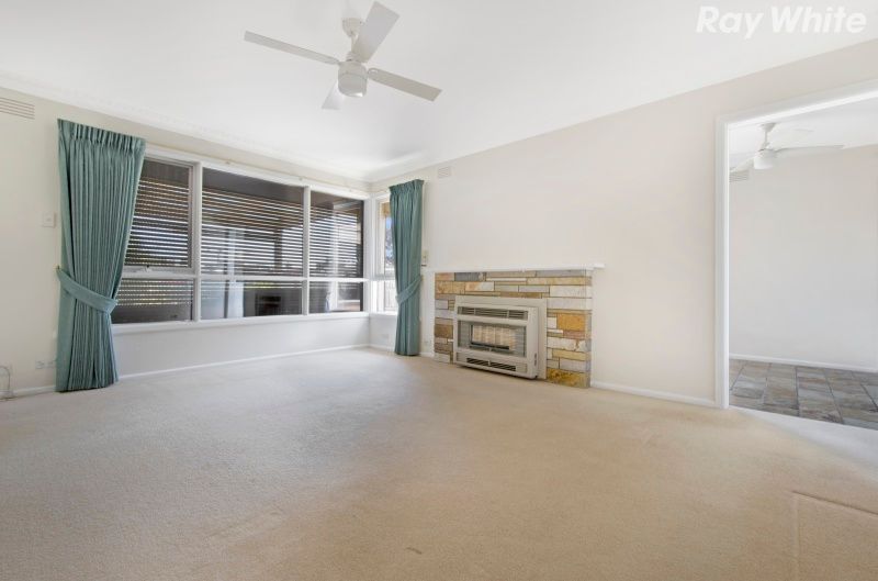 37 Adele Avenue, Ferntree Gully, VIC 3156