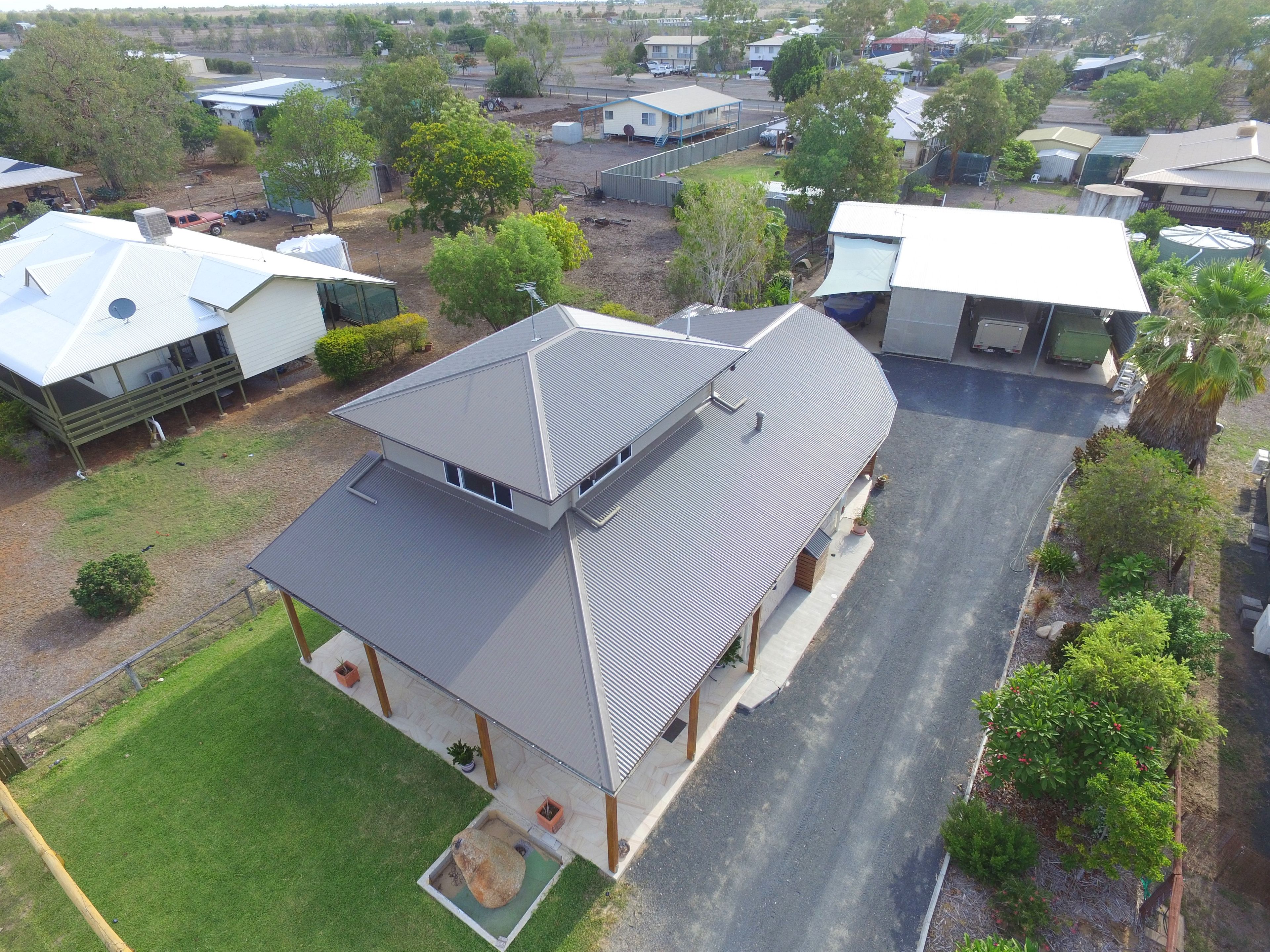 32 Bailey Street, Capella, QLD 4723