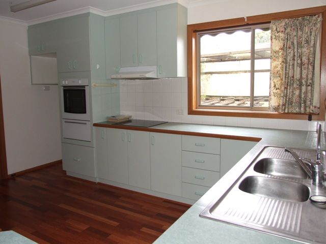 6 Watchorn Road, Cowes, VIC 3922