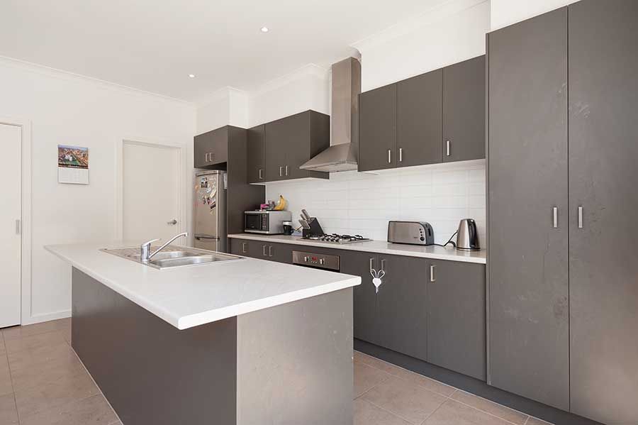 27 Kirkstead Grove, CRAIGIEBURN, VIC 3064