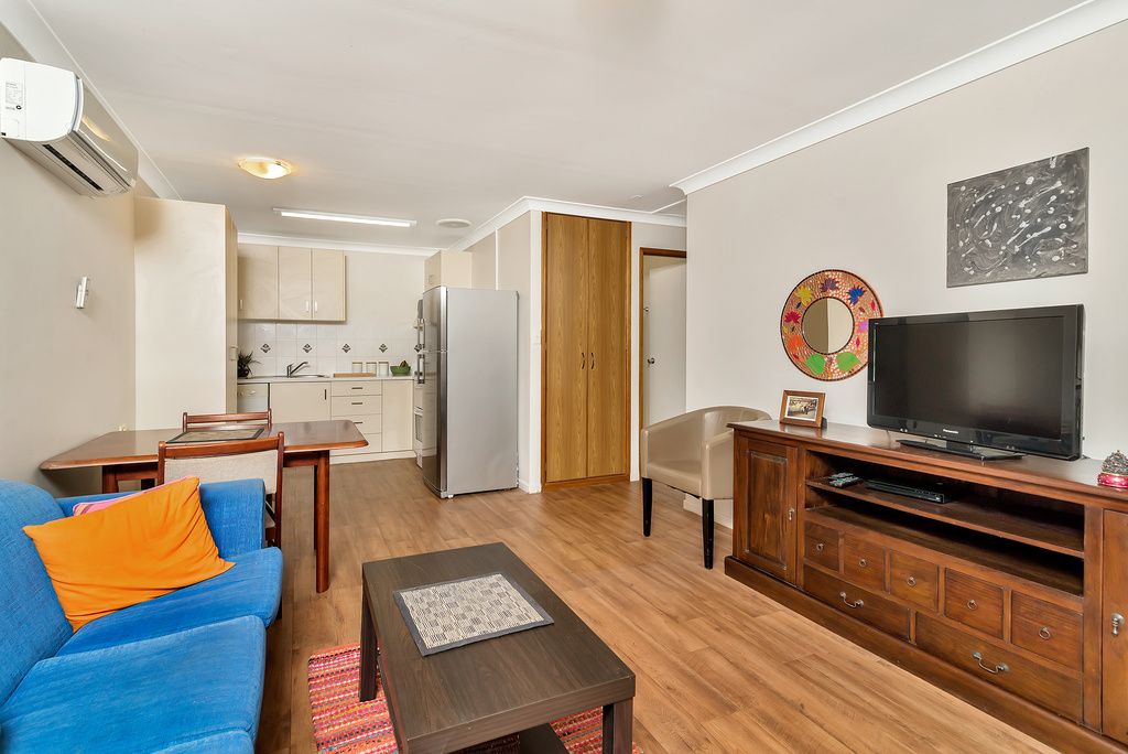 1/7 Damian Crescent, KEARNEYS SPRING, QLD 4350