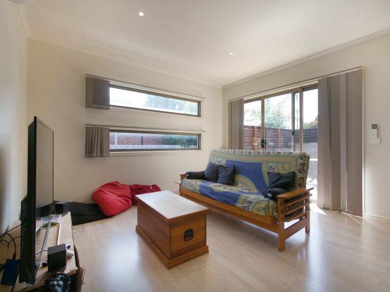 2/5 Heath Avenue, Frankston, VIC 3199