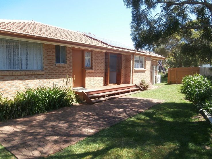 18 Devlin Avenue, NORTH NOWRA, NSW 2541