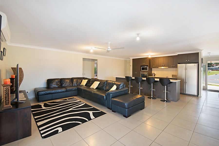 6-8 Midgely Street, Dakabin, QLD 4503